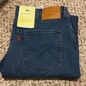 Brand new Levi’s 514™ STRAIGHT FIT MEN'S JEANS